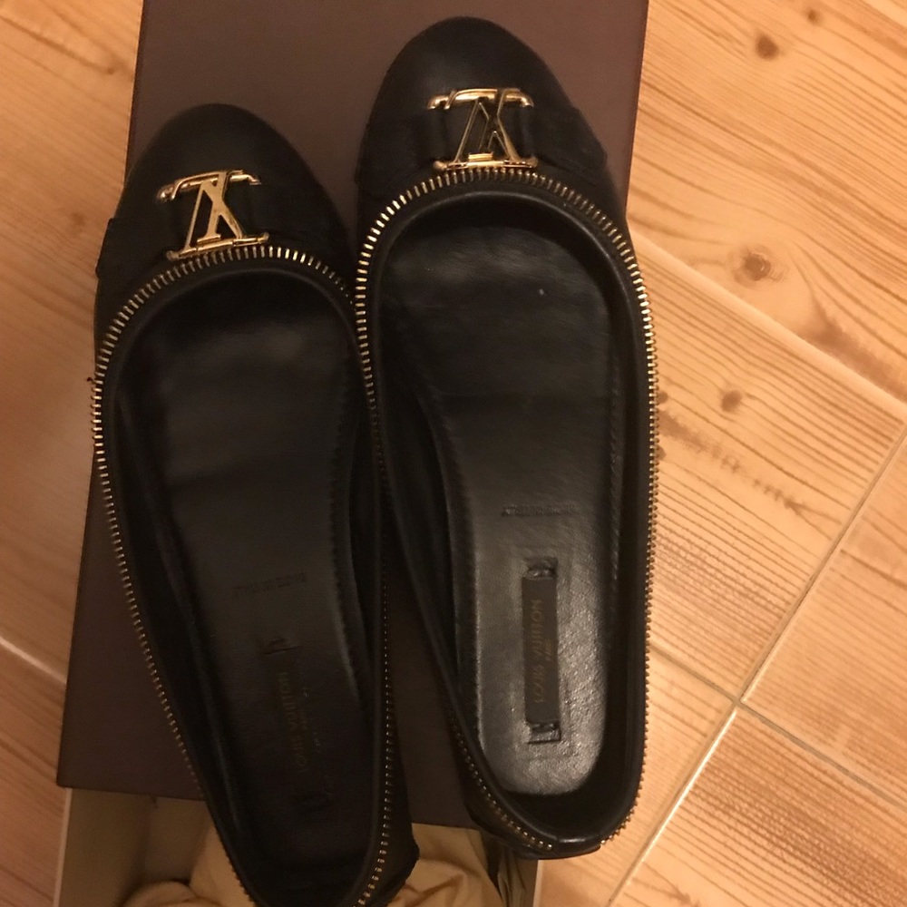 Louis Vuitton Flats